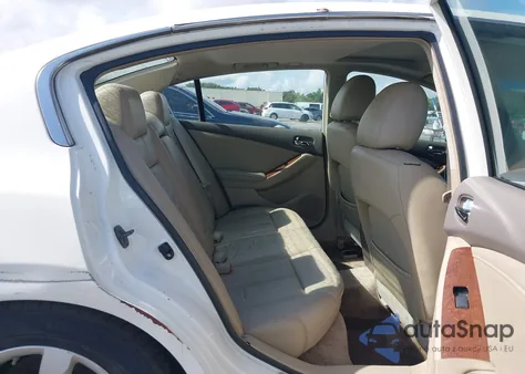 2009 Nissan Altima 2.5 S из США, поврежденный, VIN 1N4AL21E29N554969